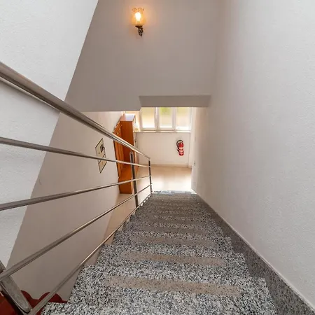 Comfortable Apartment Near The Sea Trogir Exterior photo