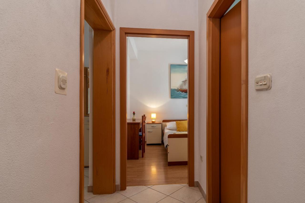 Comfortable Near The Sea Apartment *